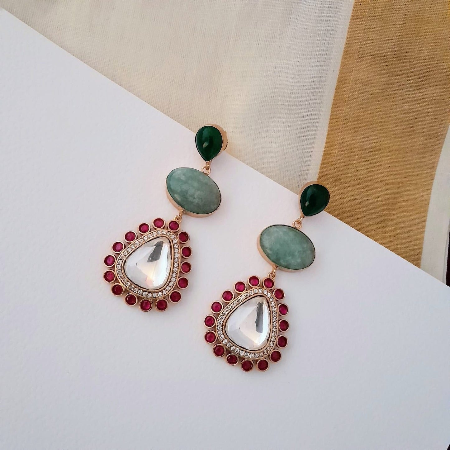 Semiprecious stone with Kundan Jadau work Neckset