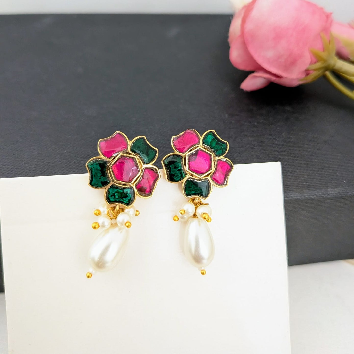 Floral Jadau kundan stud