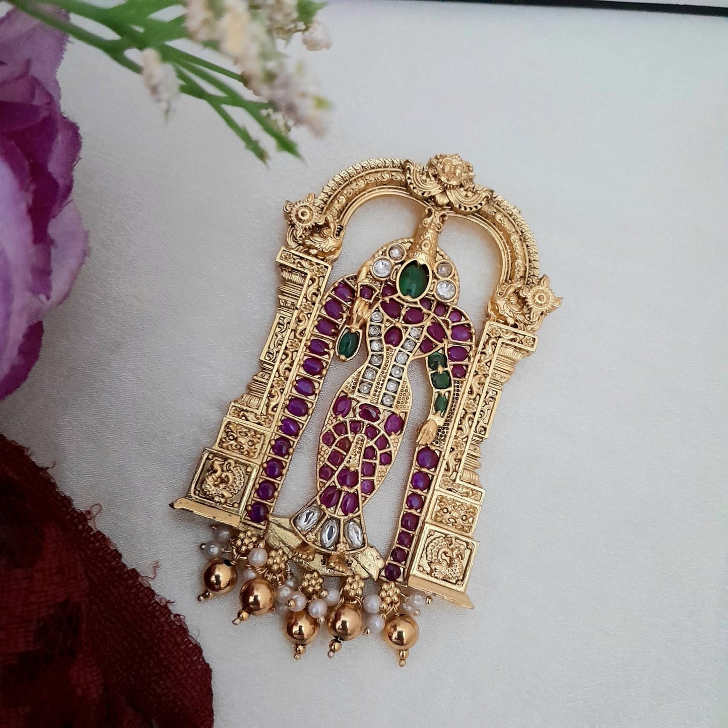 Deity pendant - Kemp stone