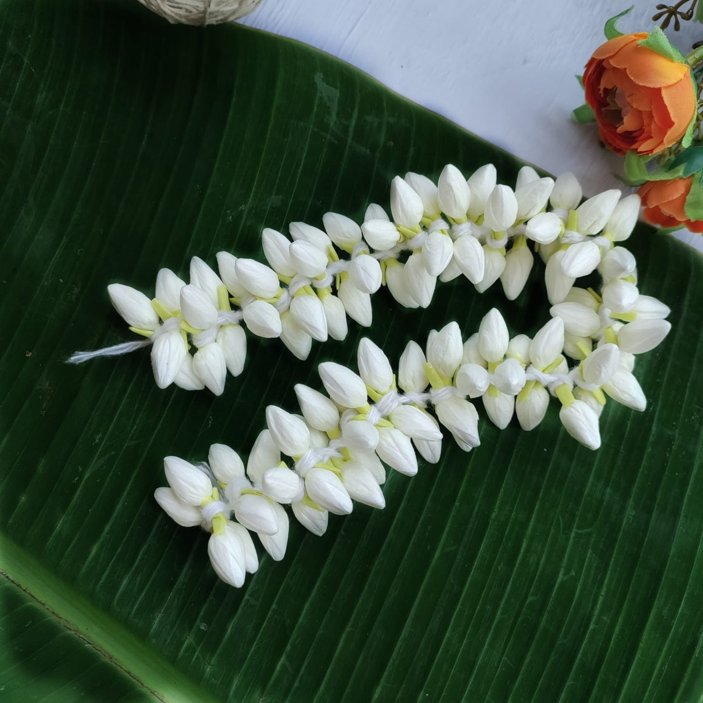 Realistic Jasmine Bud String Half Mozham/8"