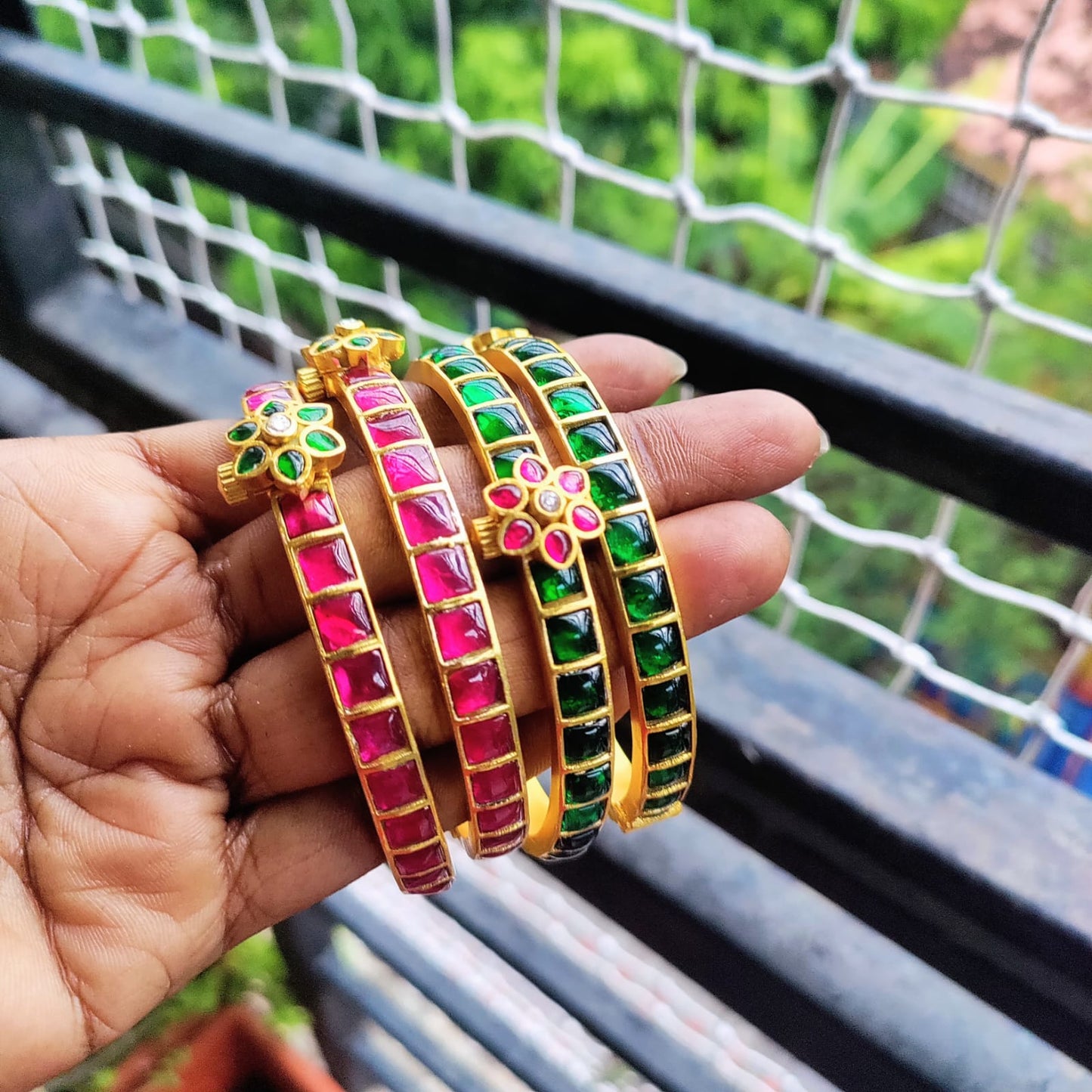 Jadau Kundan Bangle