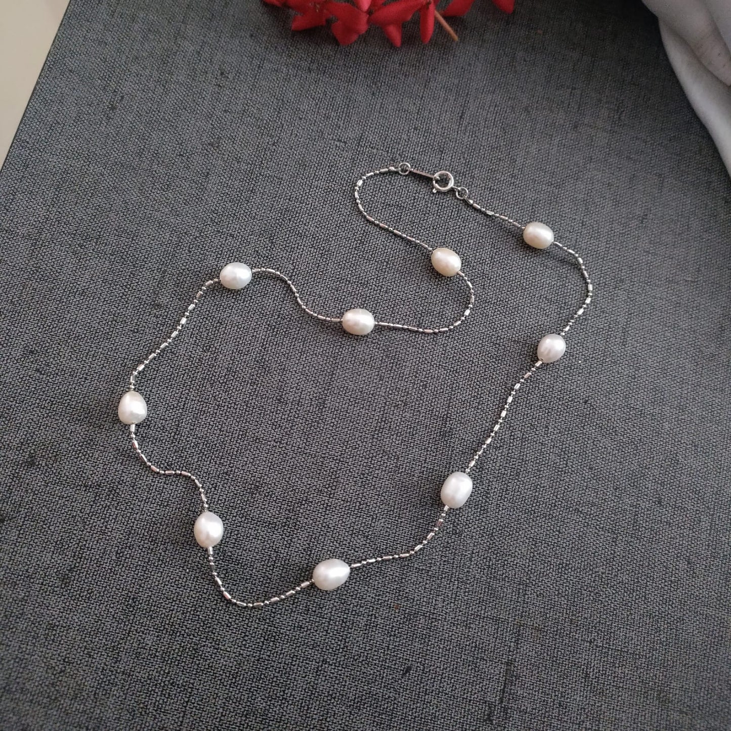 Pearl chain