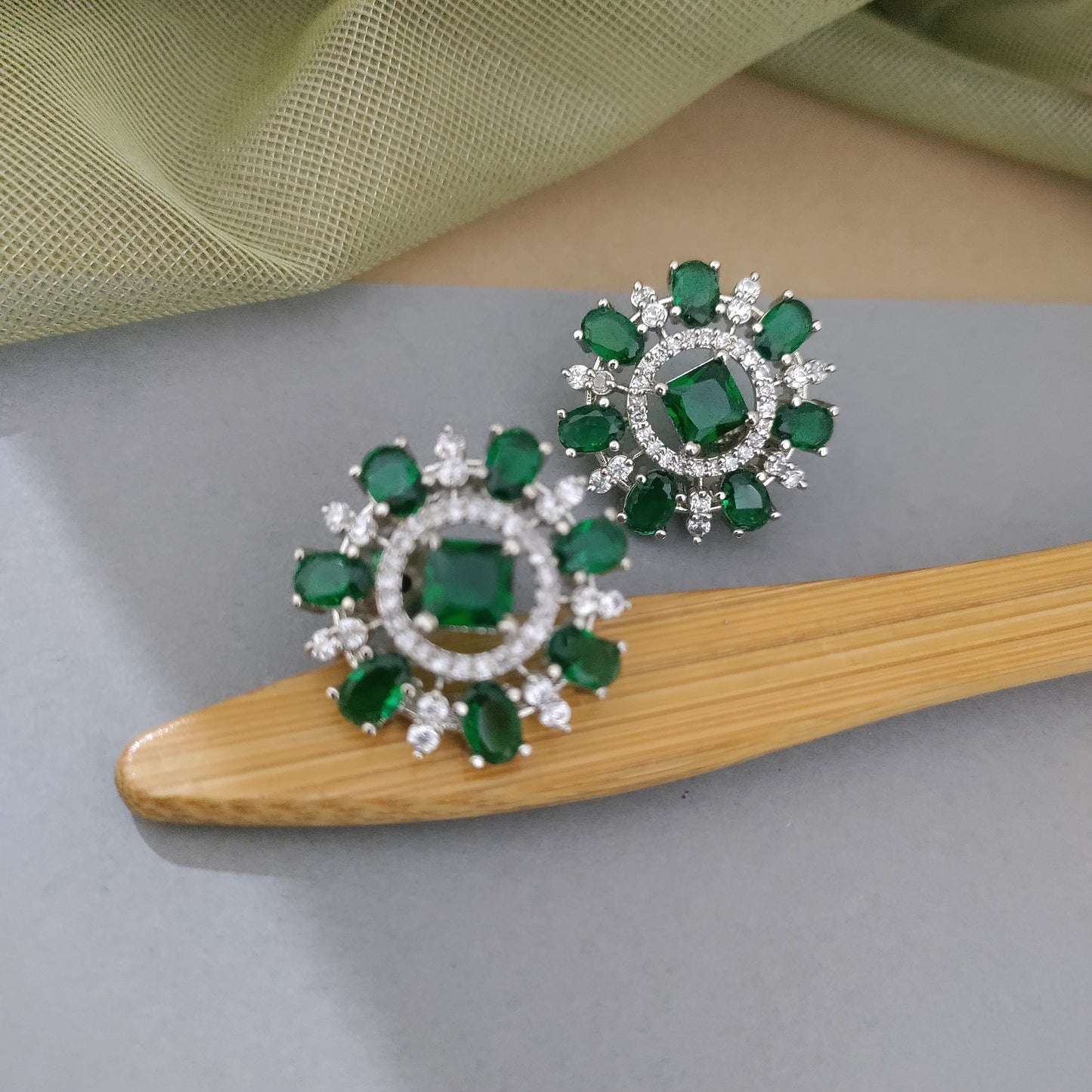 Round CZ stone stud