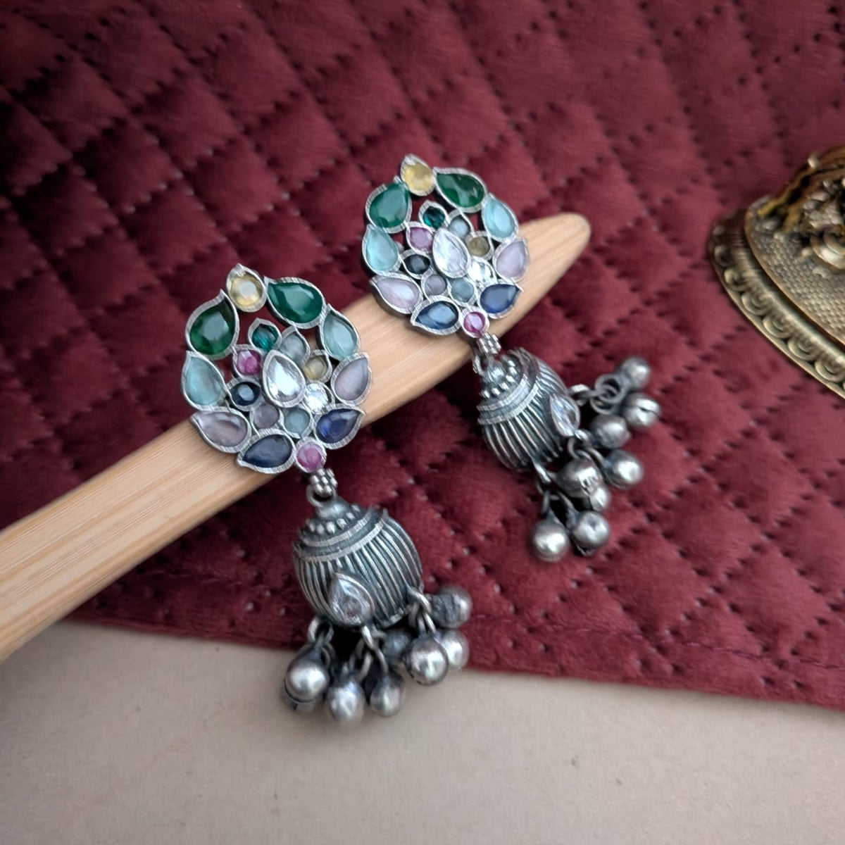 Multicolor Stone Jhumka Earrnig
