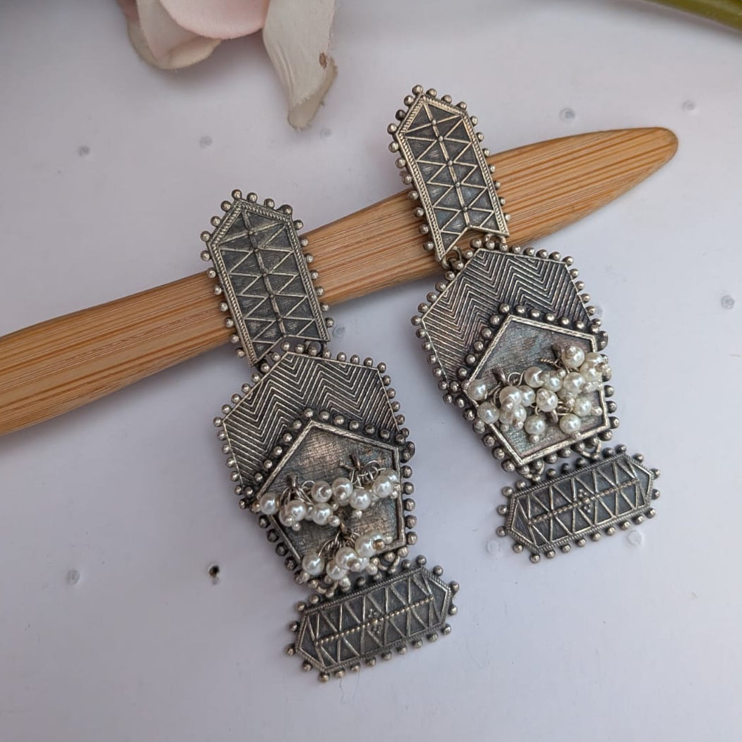 Tribal Pearl Dangler Earring