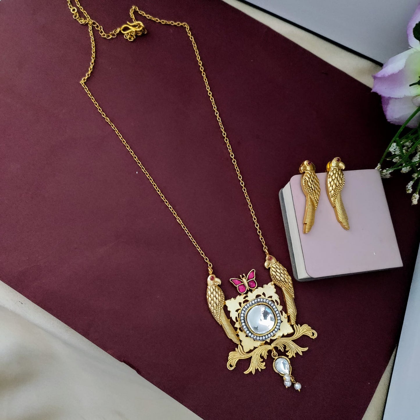 Jadau fusion parrot long chain set