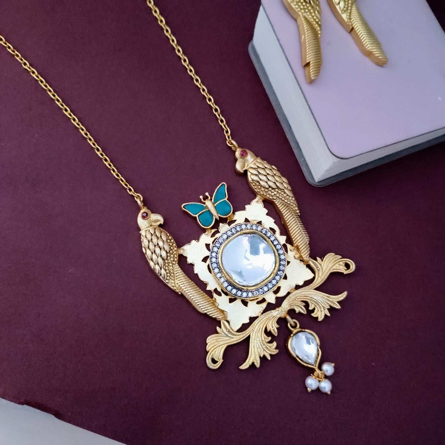 Jadau fusion parrot long chain set