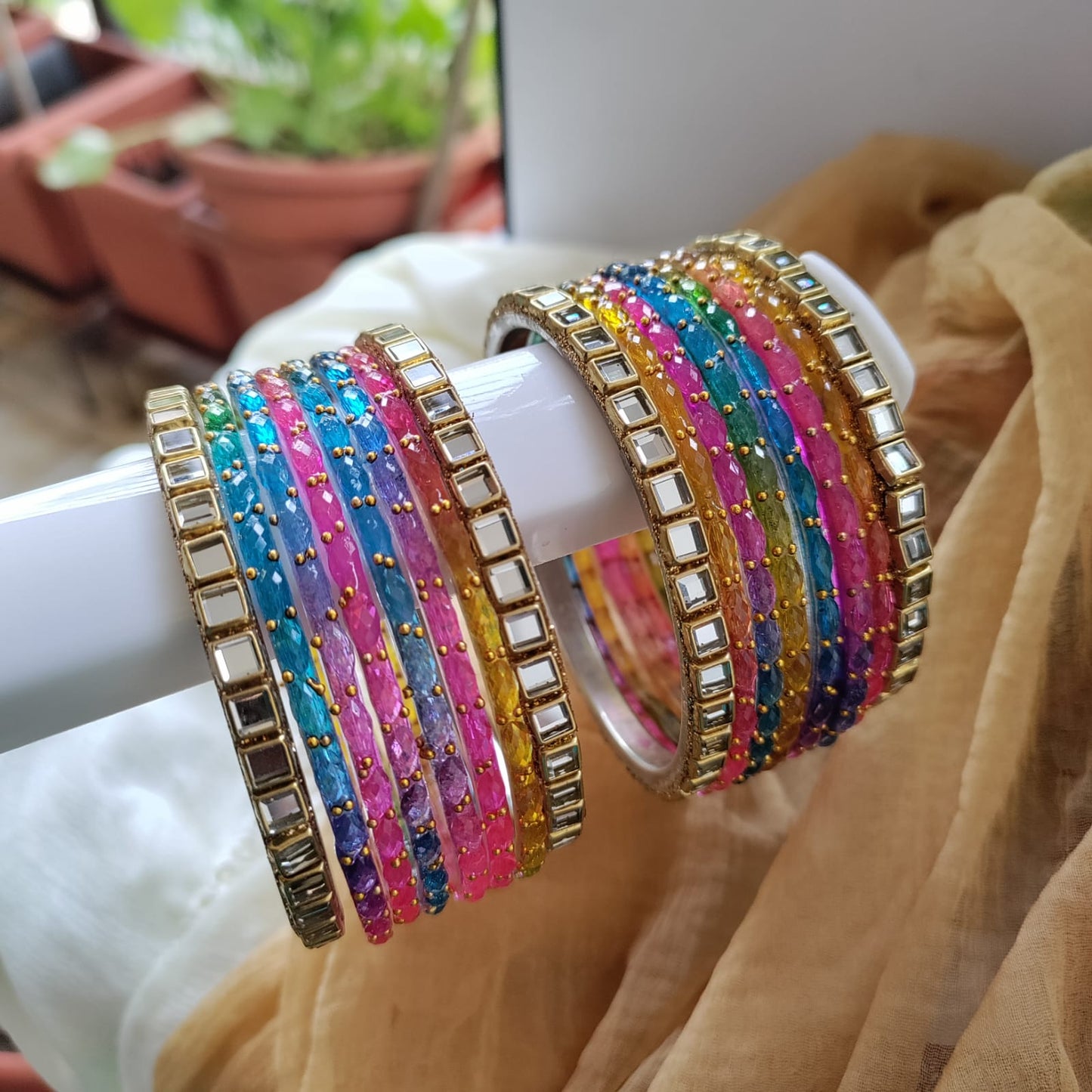 Kundan Bangles set of 4 - Square big