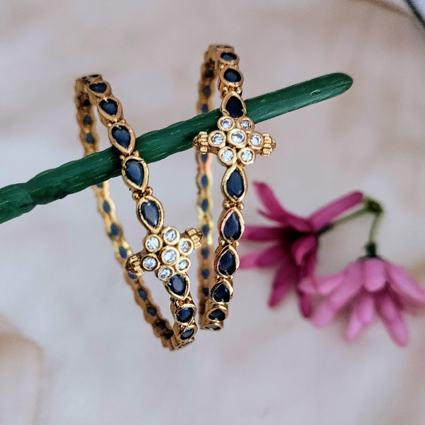 Kemp stone floral bangle