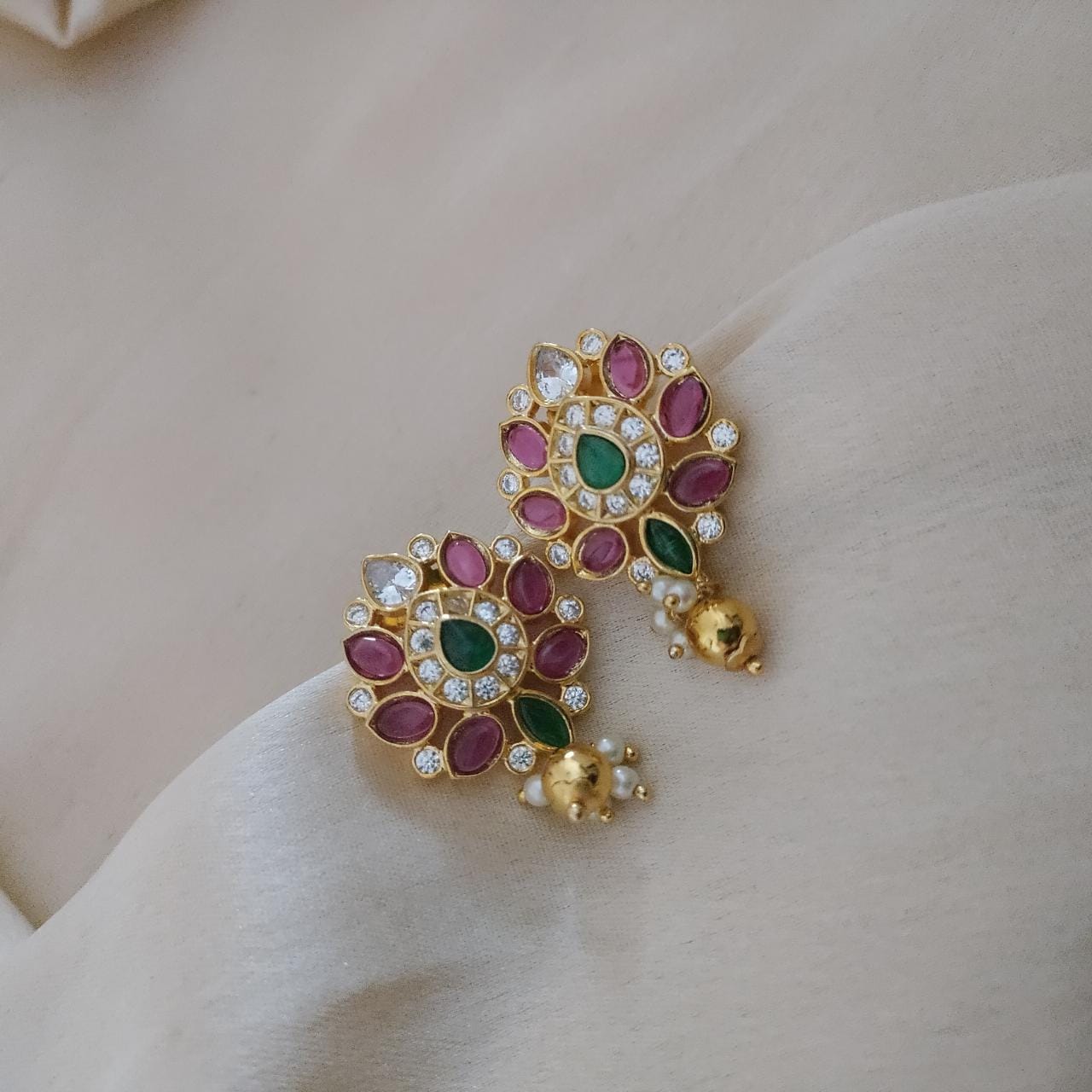Drop stone earring