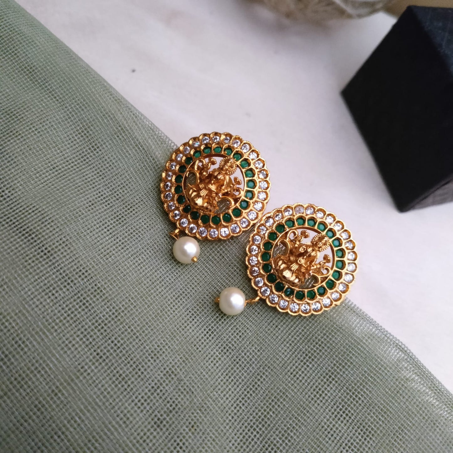 Lakshmi round stone earring