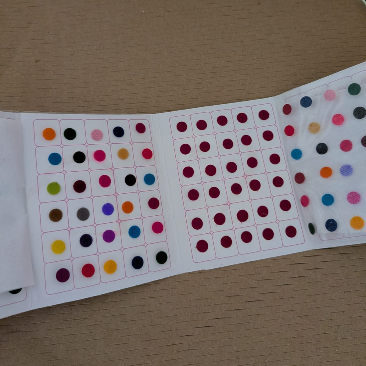 120 pcs mixed color + maroon Bindi Spiral booklet - Size 5