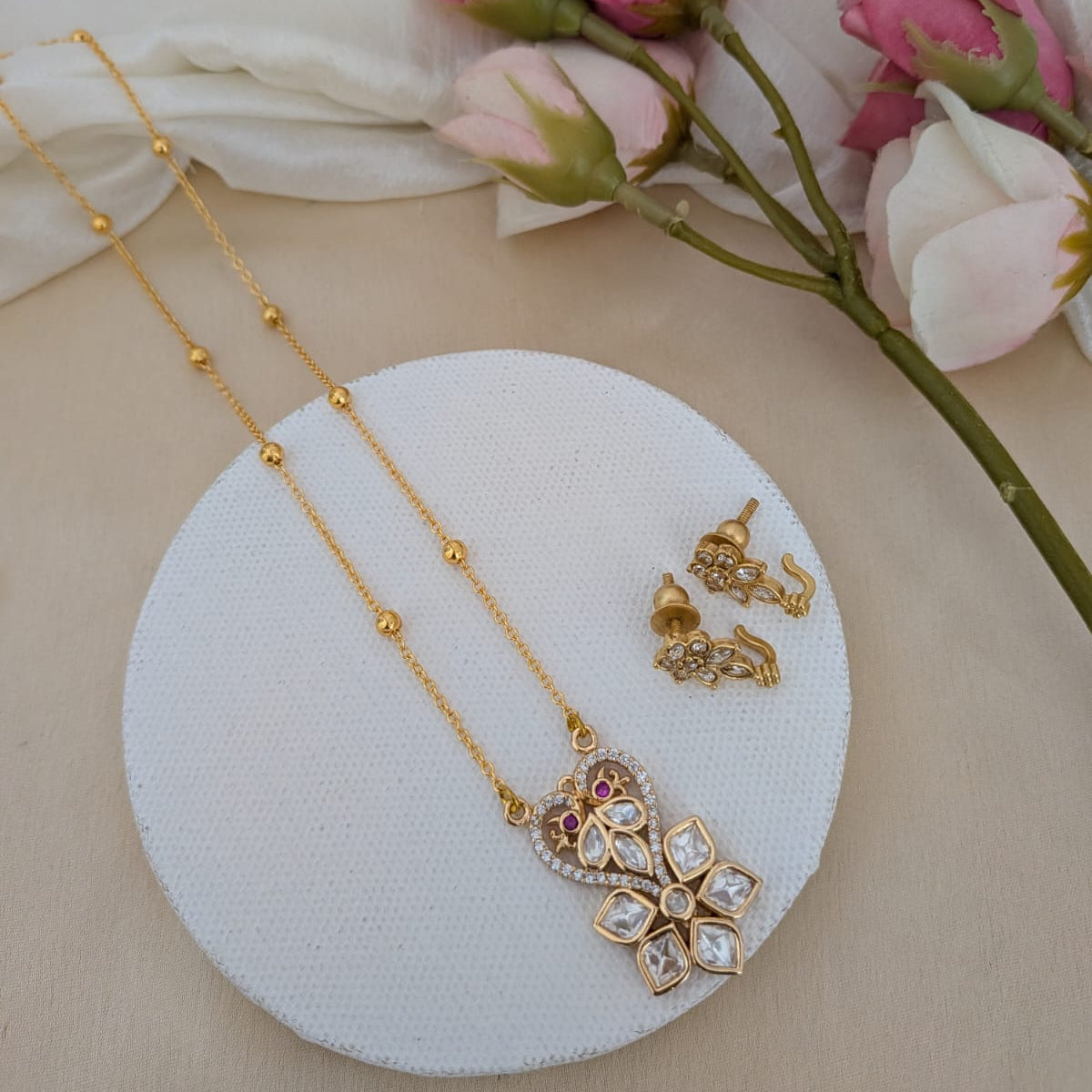 Heart kundan stone chain set