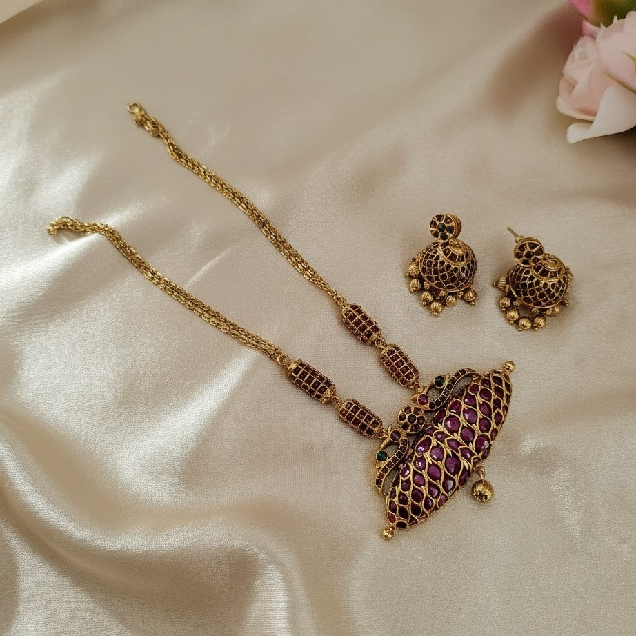 Taweez kemp pendant chain