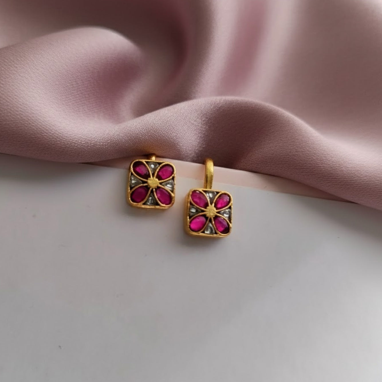 Jadau kundan Ruby and white stone earcuff