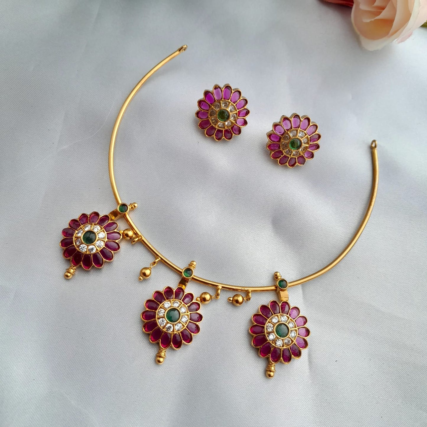 Ruby and white stone hasuli Necklace