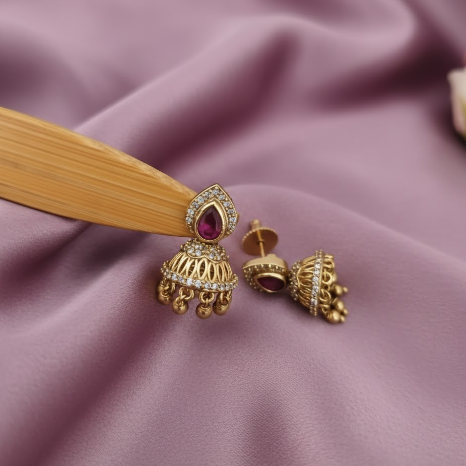 Small ruby stone jumkha