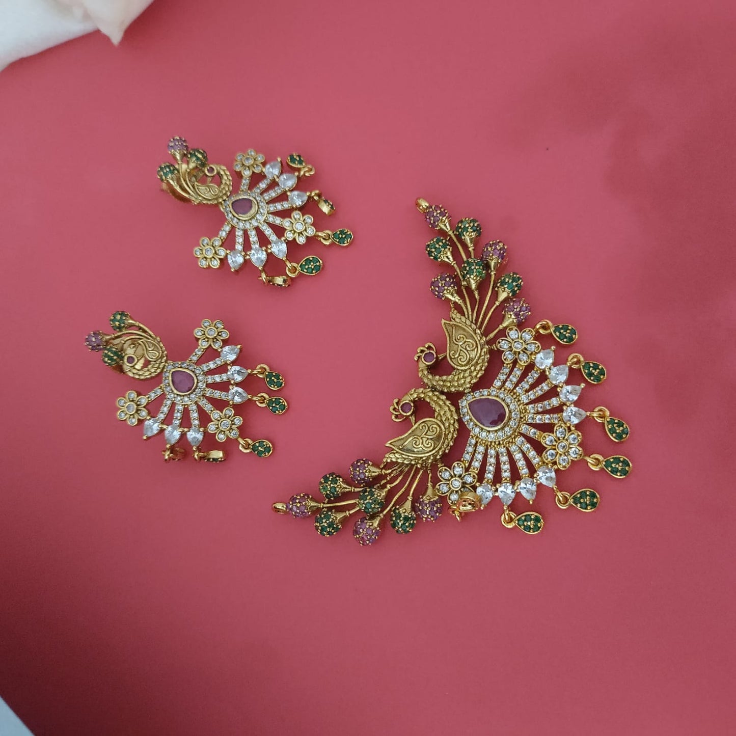 Peacock AD green stone  pendant with green rope