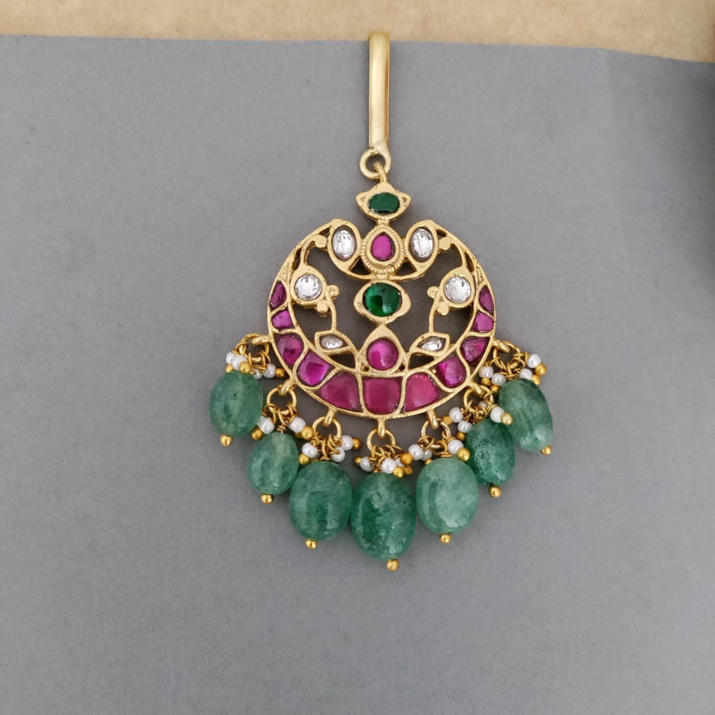 Jadau Kundan Lotus Tikka