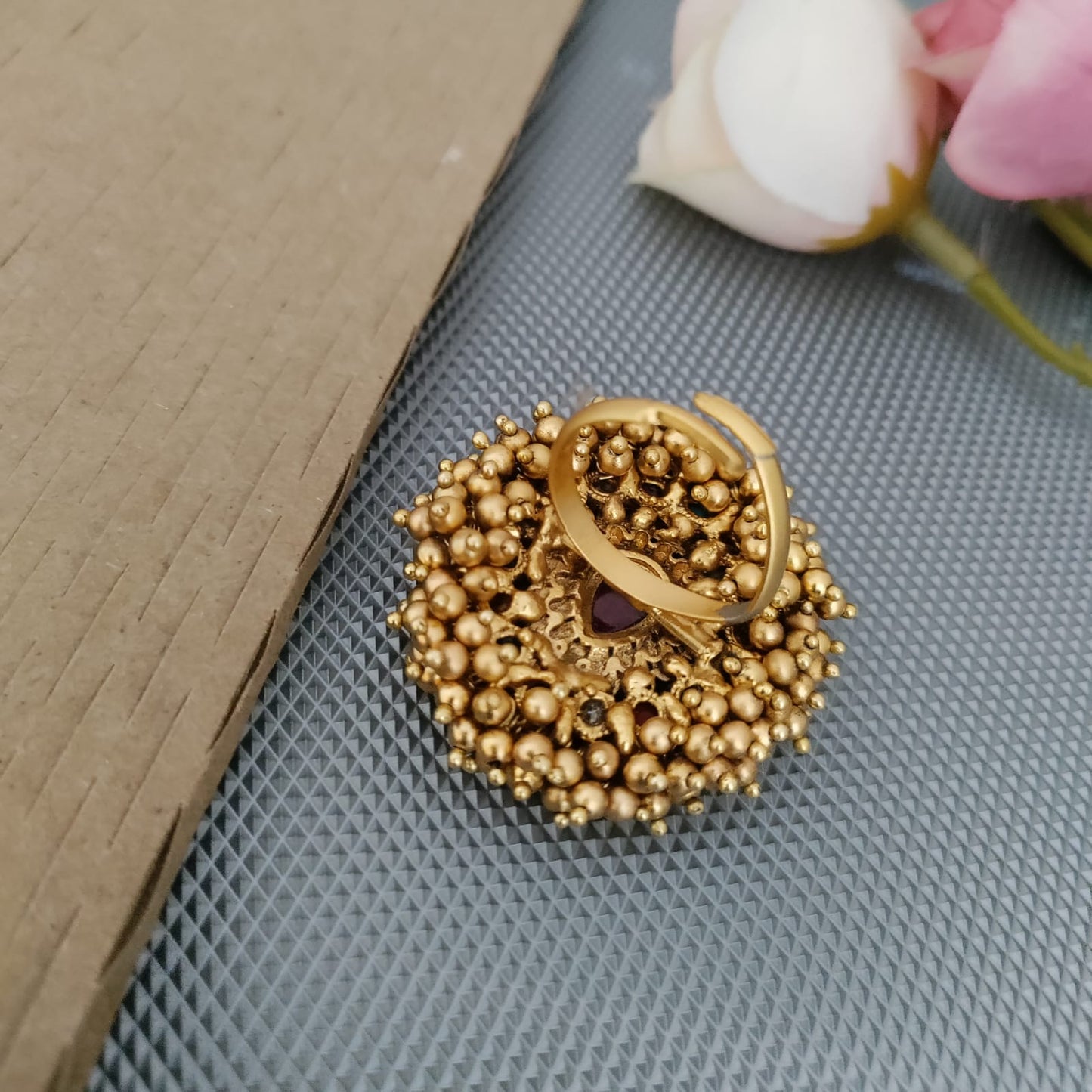 Ghongoo navratna Finger ring