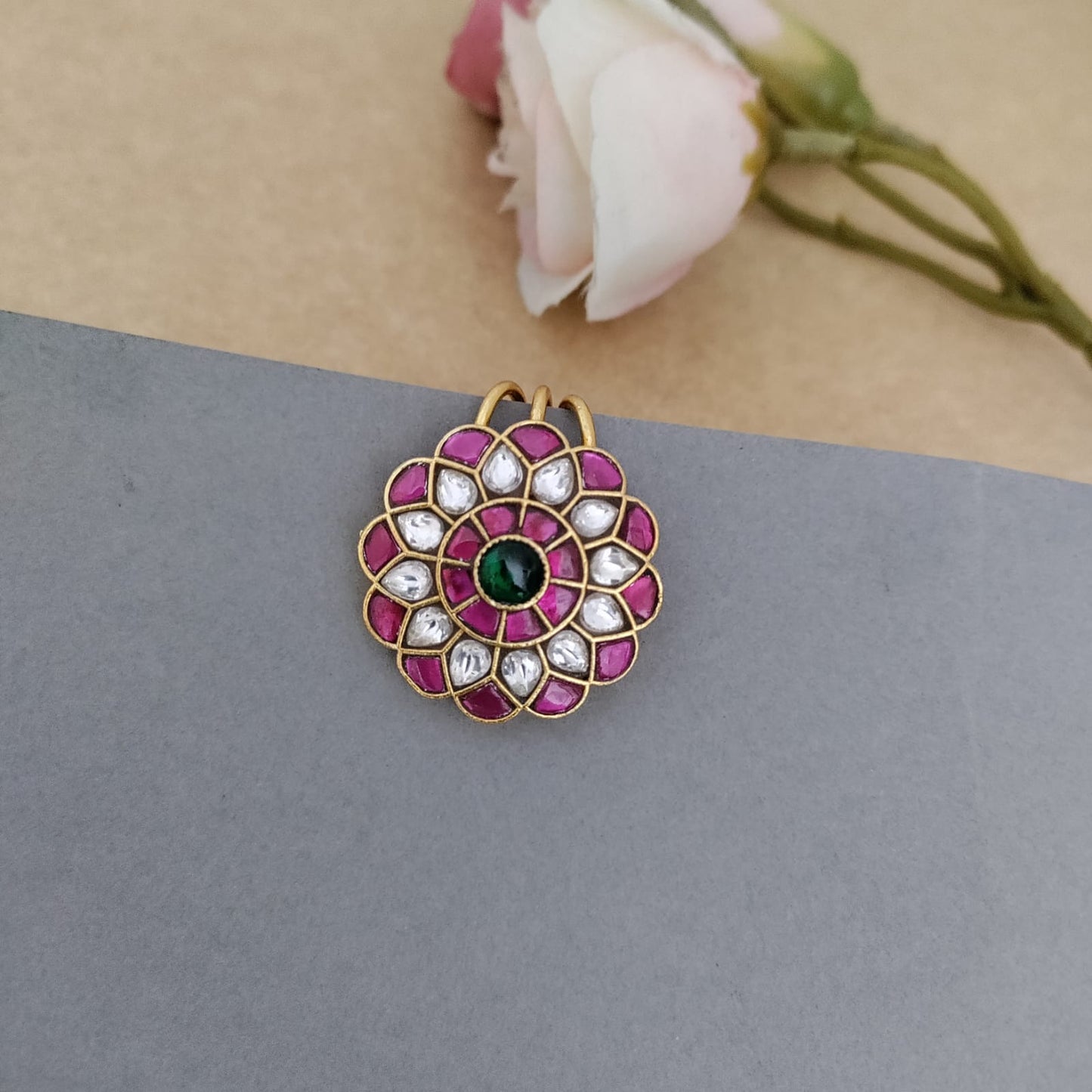 Jadau flower ruby round hair pin