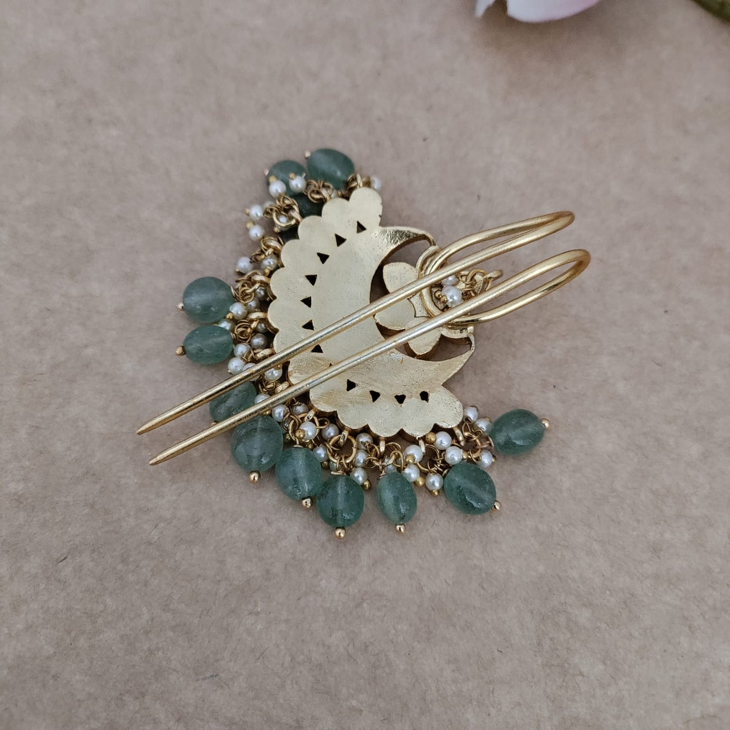 Jadau flower green drop hair pin