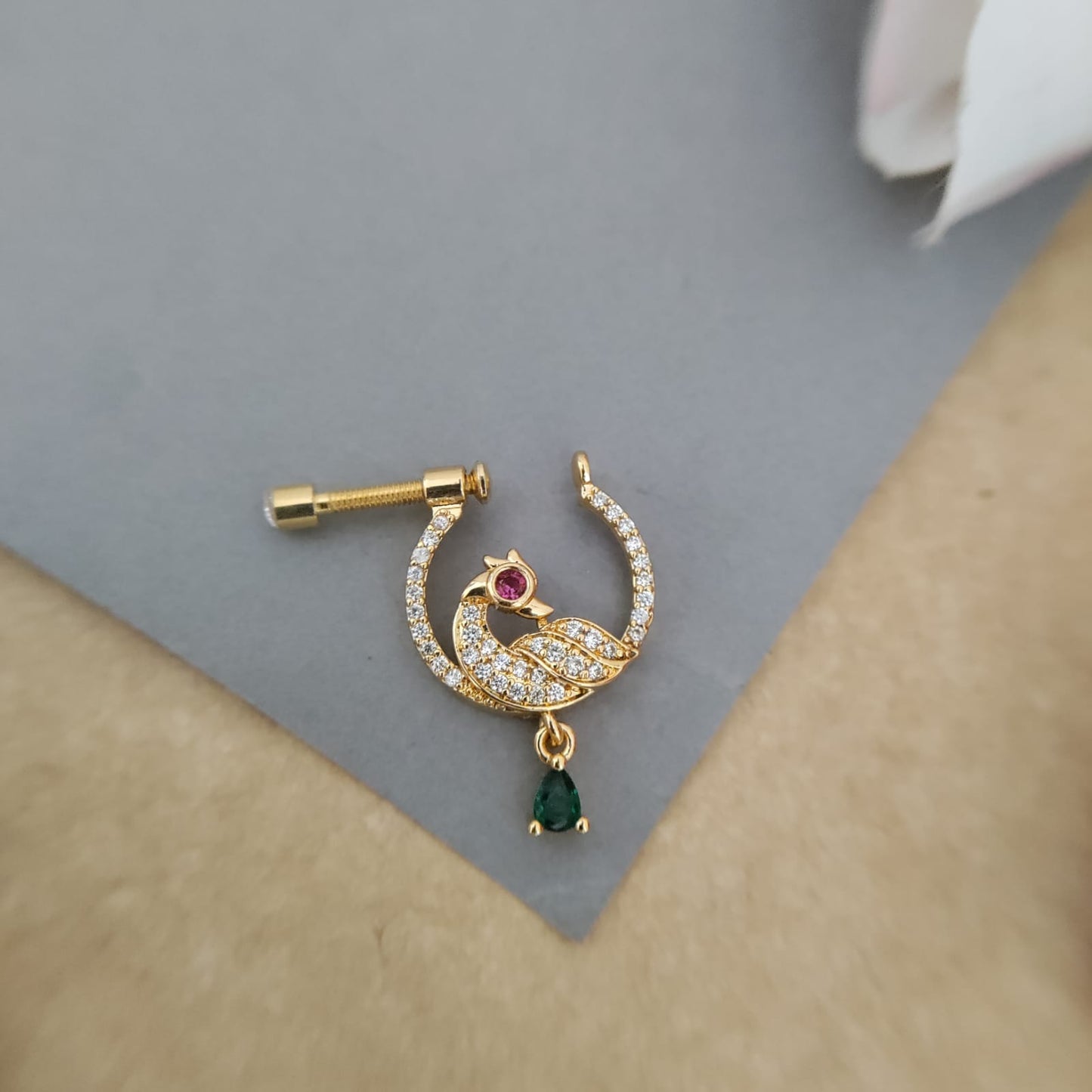 AD peacock nosepin/Nath