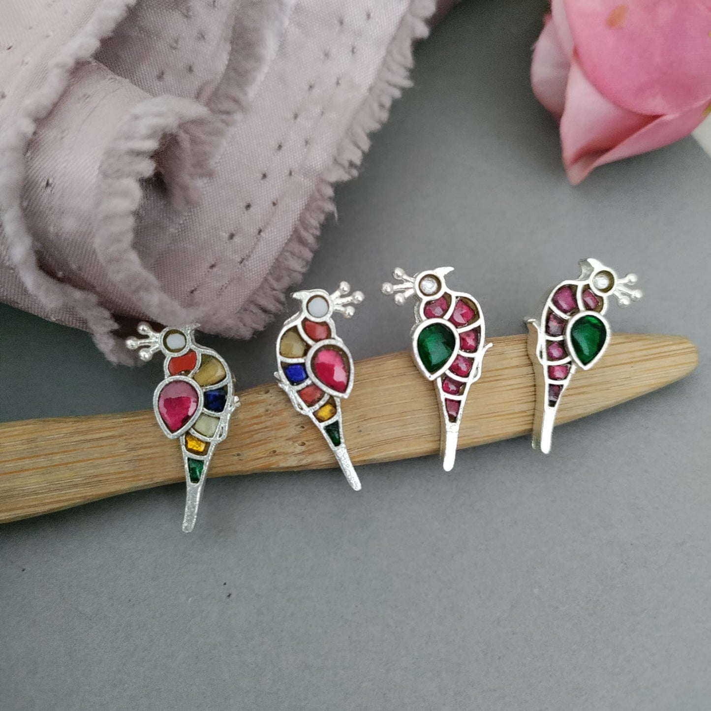 Bird silver stone stud
