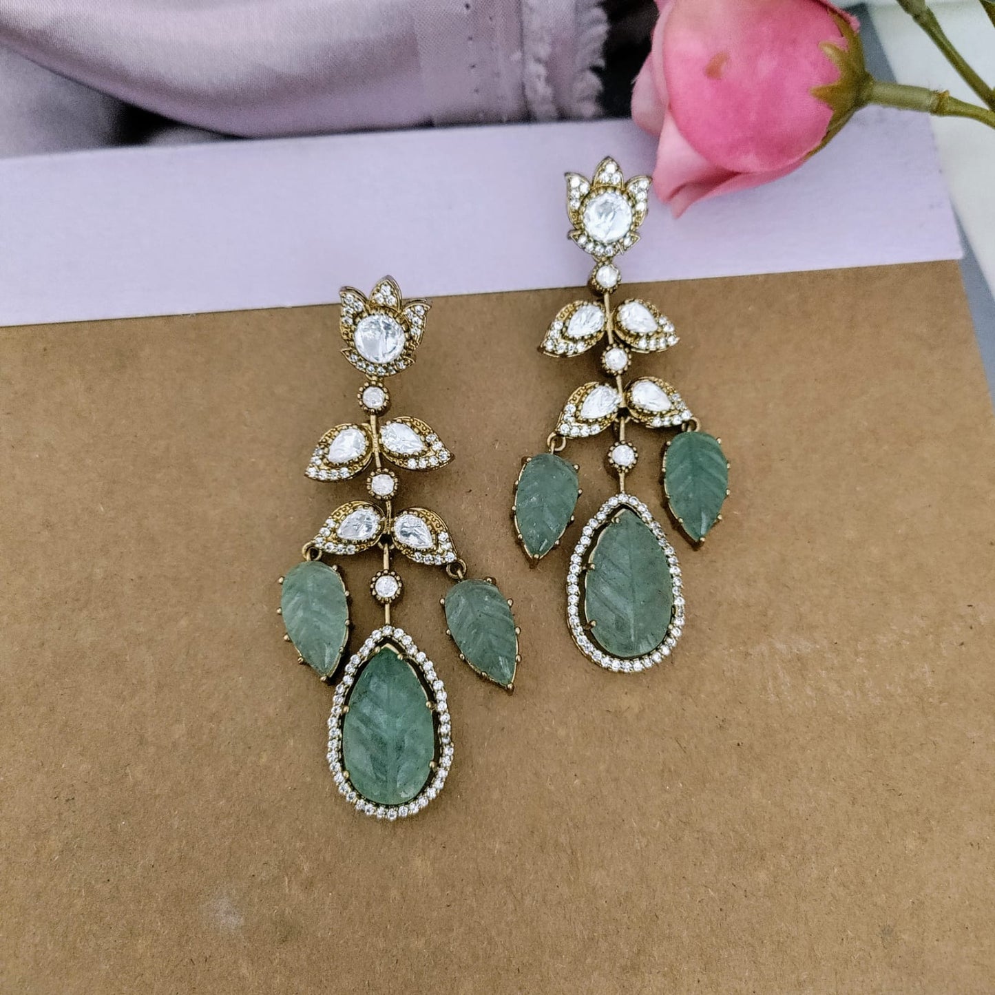 Victorian finish leaf long ad stone earring