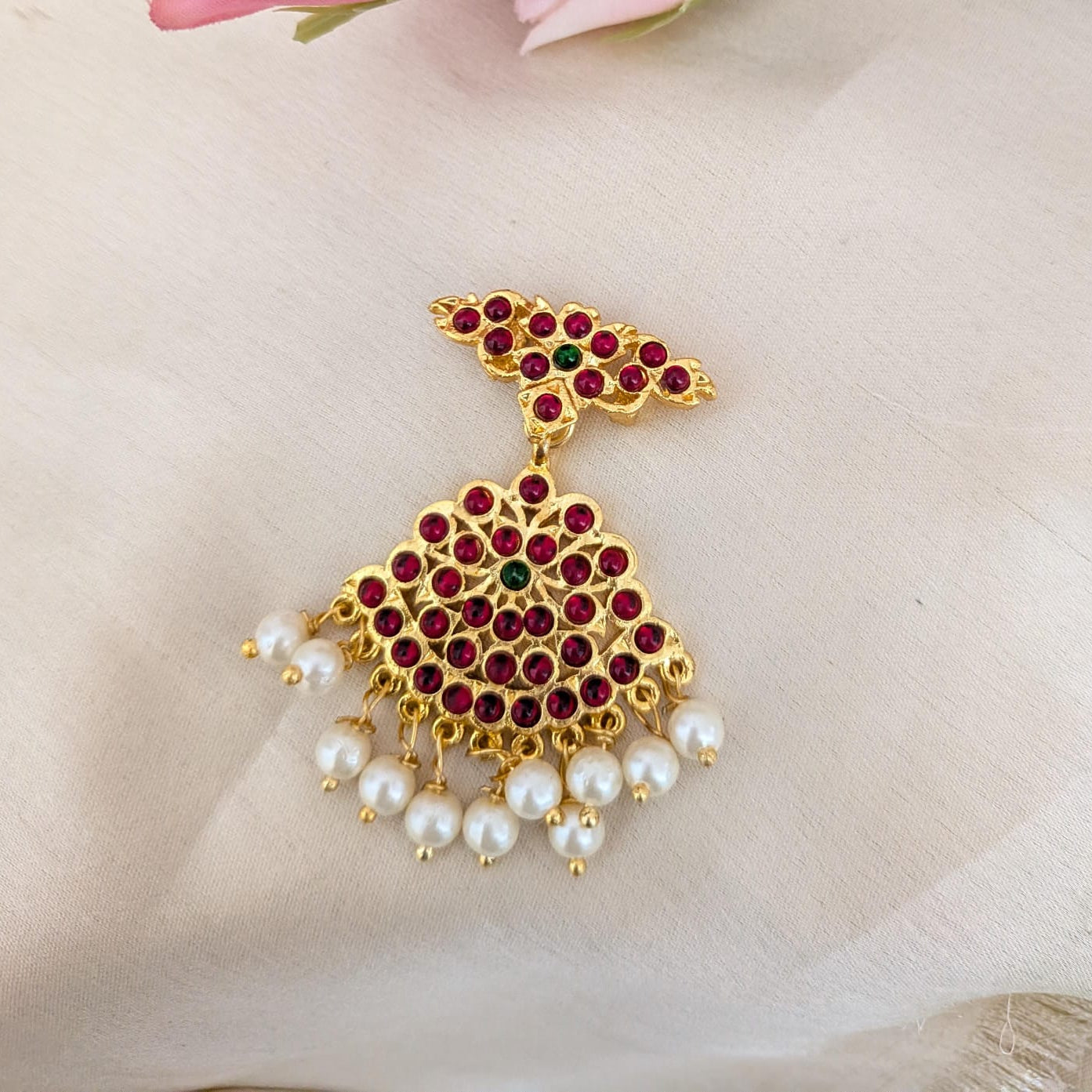 Bharathanatyan kemp Jada billa / Hari pin  green with ruby