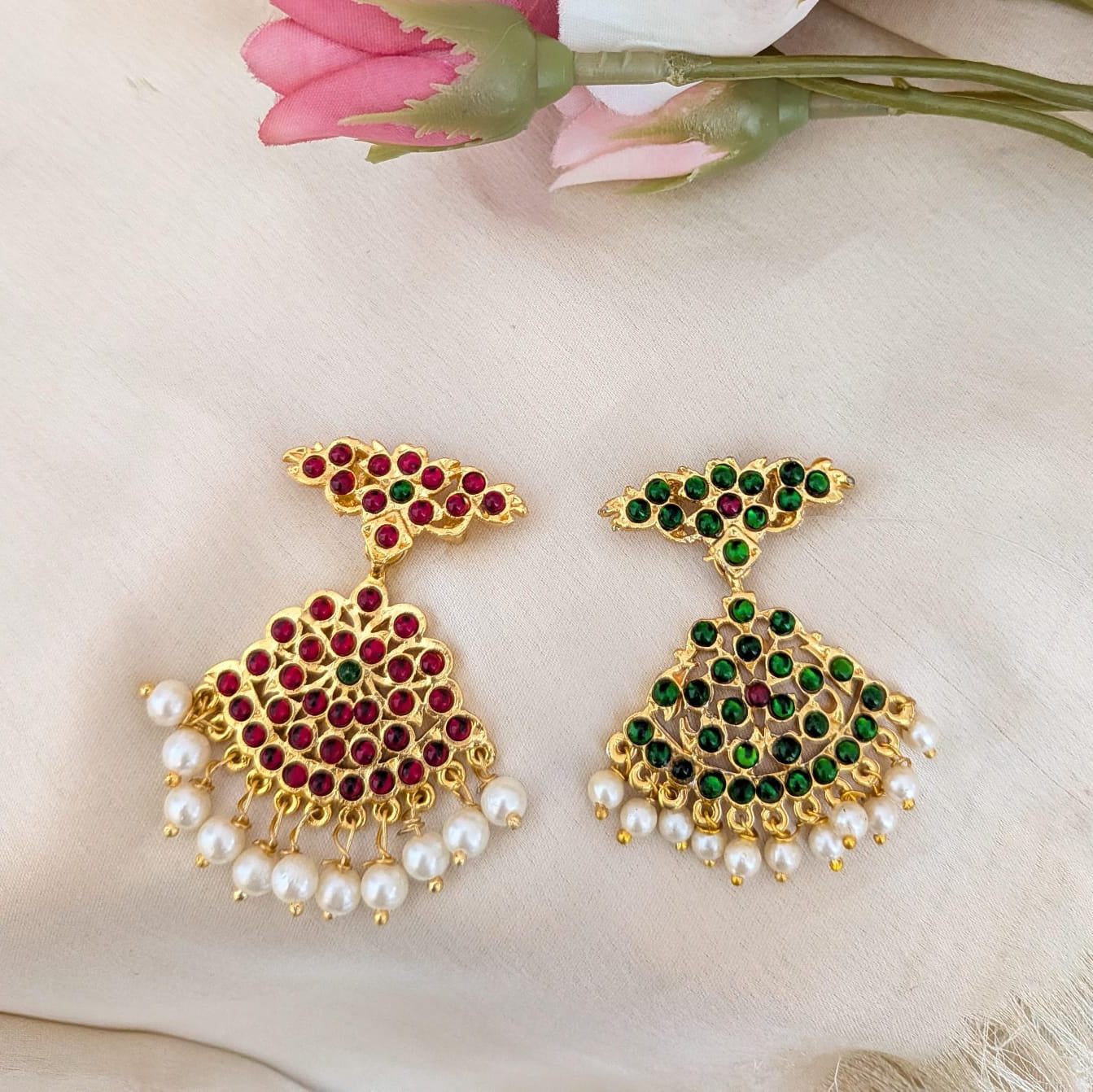 Bharathanatyan kemp Jada billa / Hari pin  green with ruby