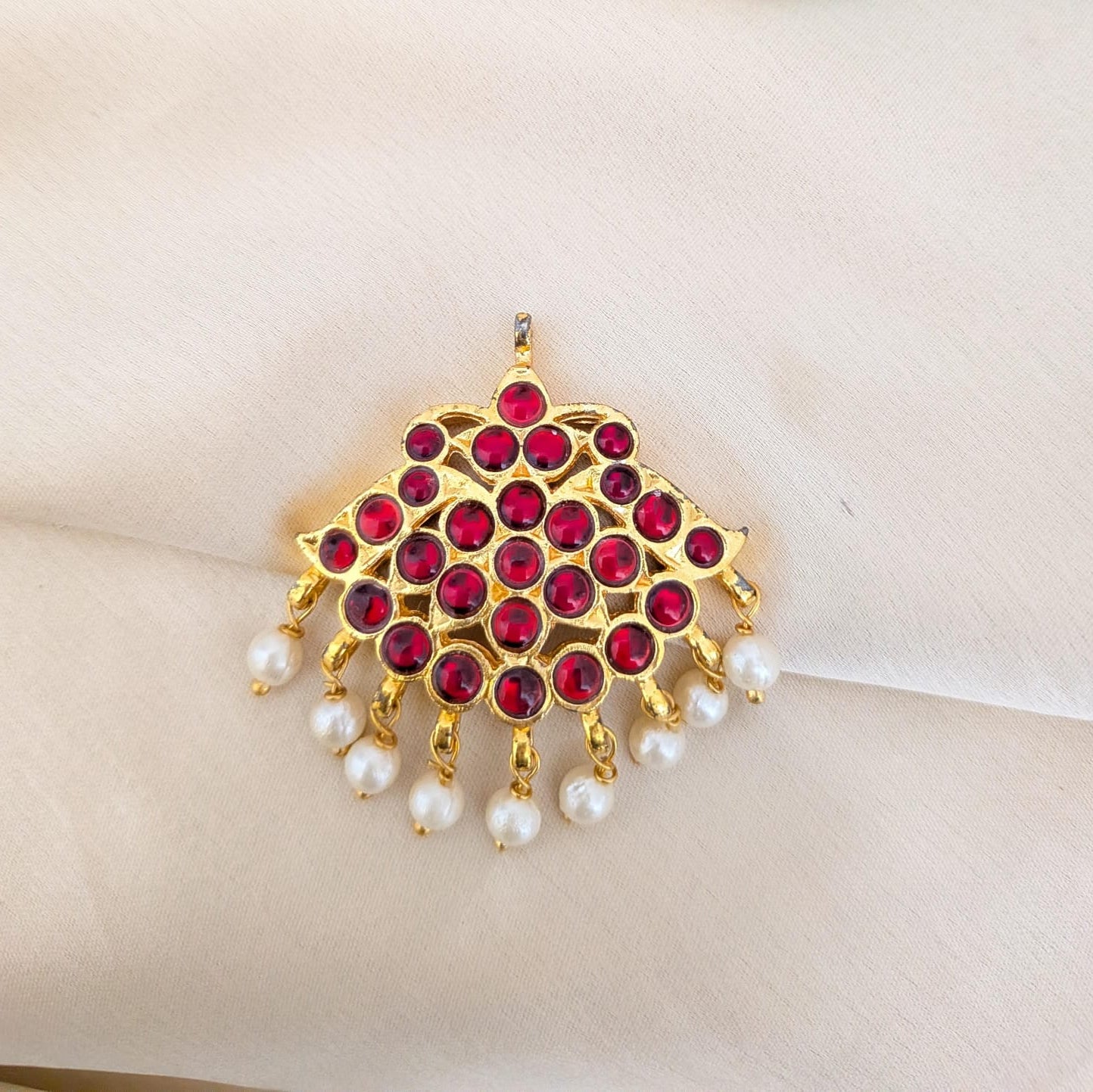 Bharathanatyan kemp Jada billa / Hari pin Kemp small red