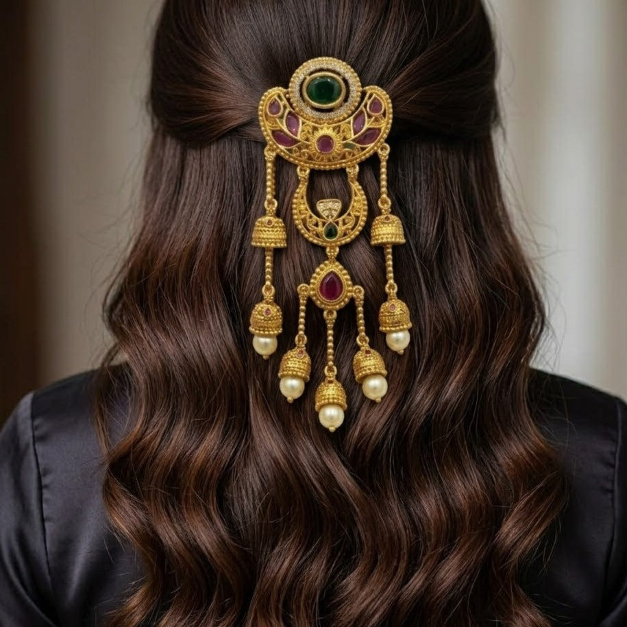 Kemp stone studded Jada Billa with Jumkha drop