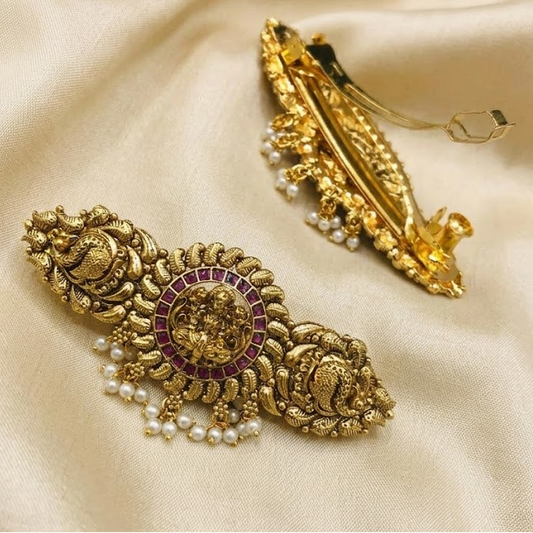Gold finish lakshmi clip
