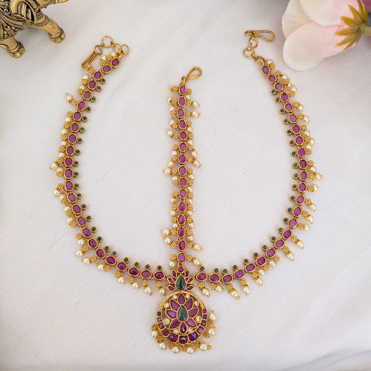Kemp stone studded matha patti / Head set