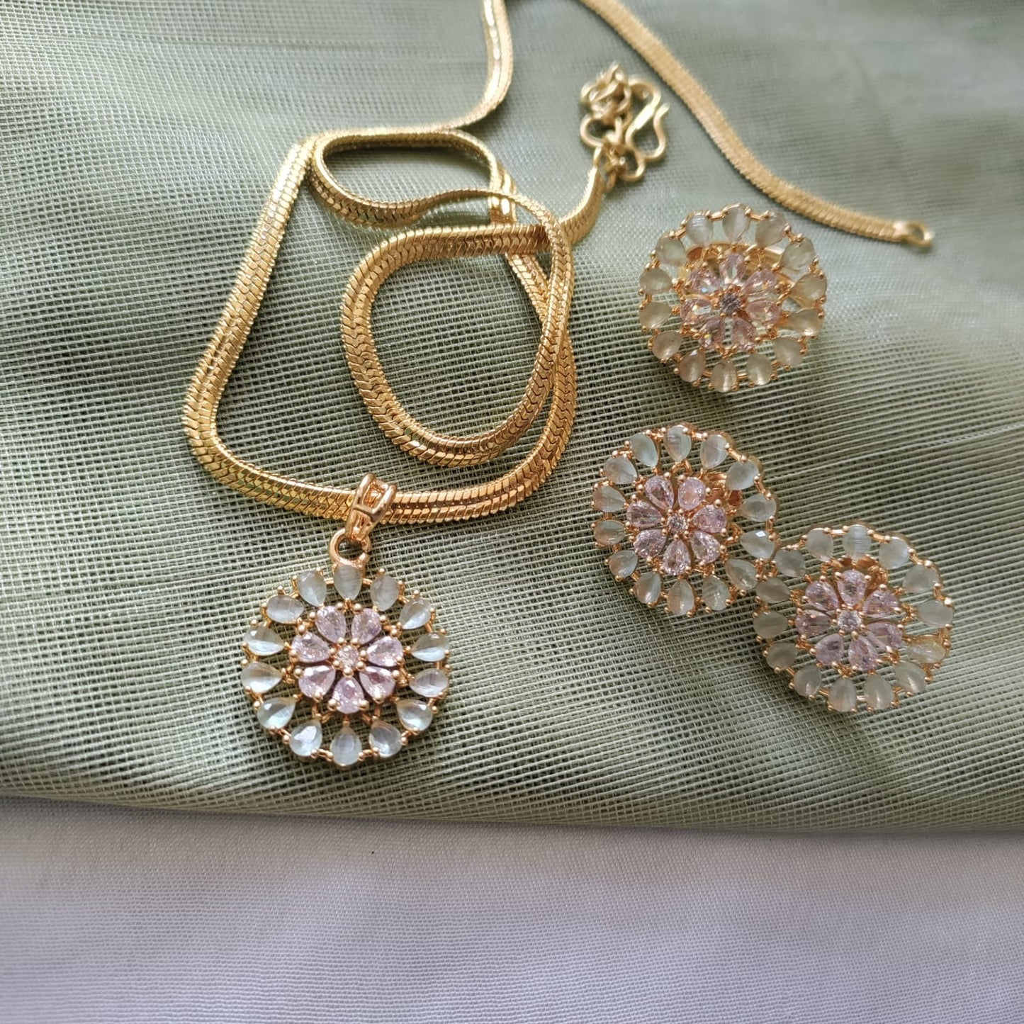 AD stone pendant chain with finger ring