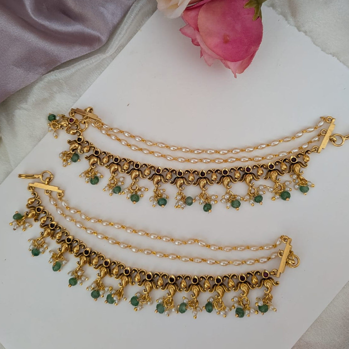 Antique design 3 layer ear chain / Mattel