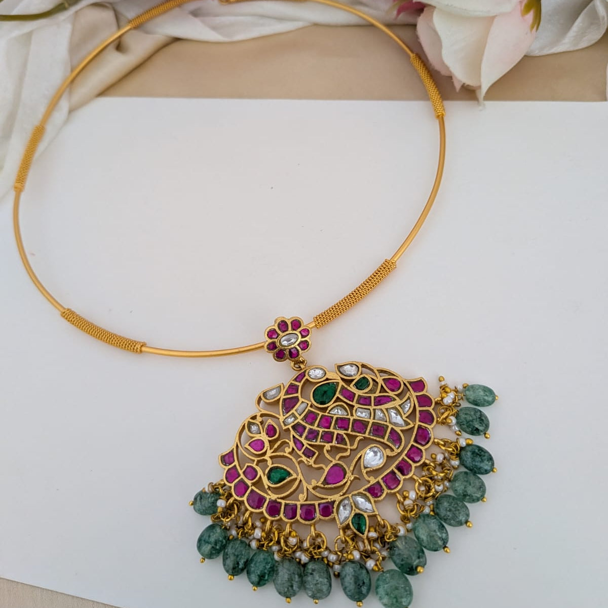 Peacock design Jadau kundan pendant hasli set