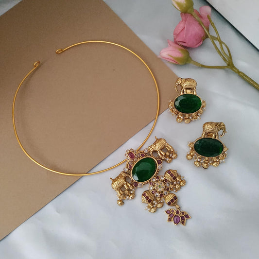 Elephant Pendant Hasli Necklace