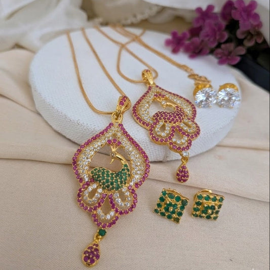 Peacock AD green with ruby pendant chain