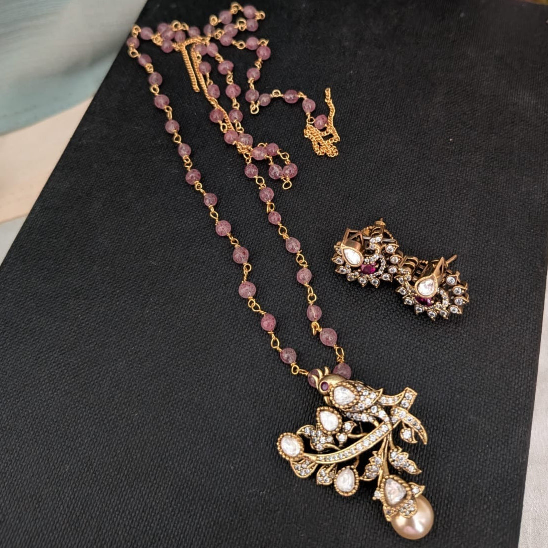 Leaf AD stone bird pearl chain set