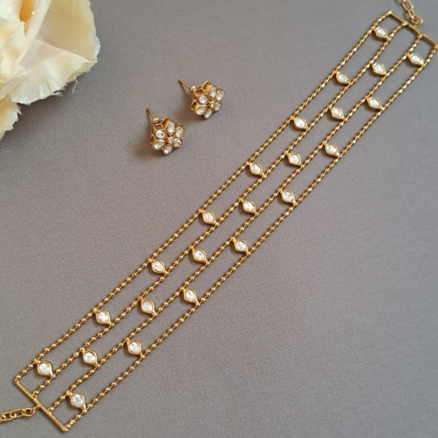 Moisanite stone 3 layered choker