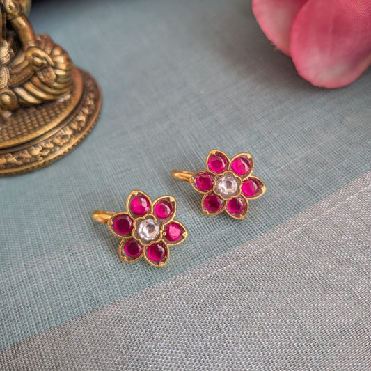 Jadau kundan flower earcuff