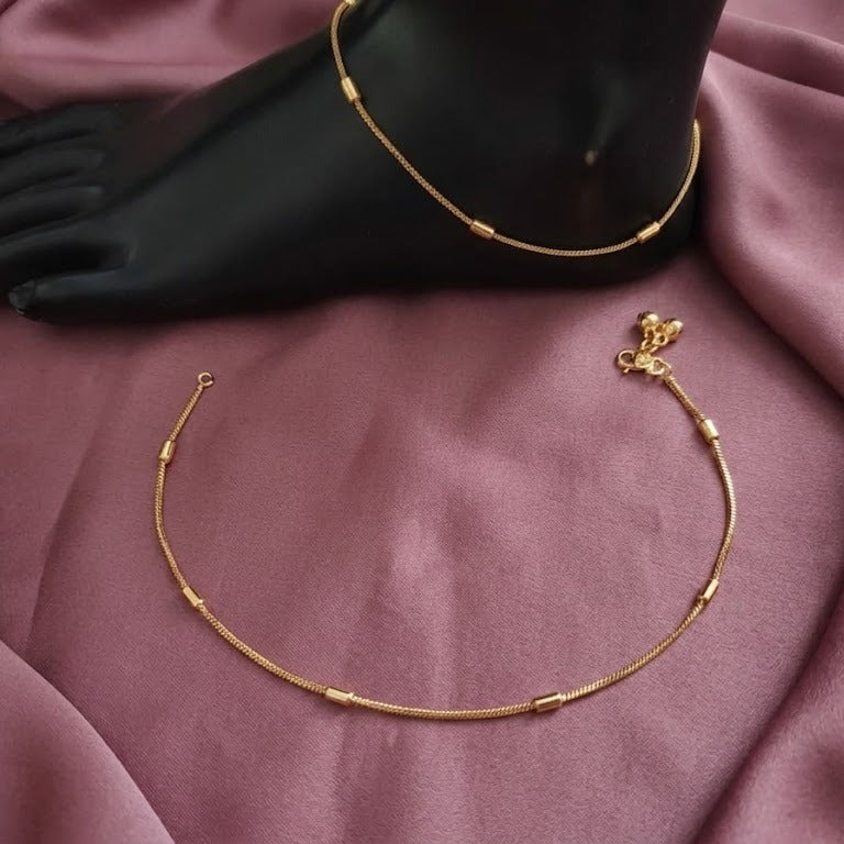 Anklet sleek design