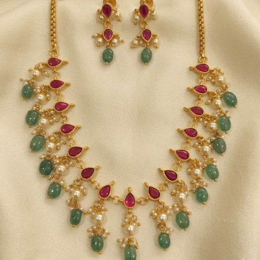 Jadau kundan pearl drop necklace