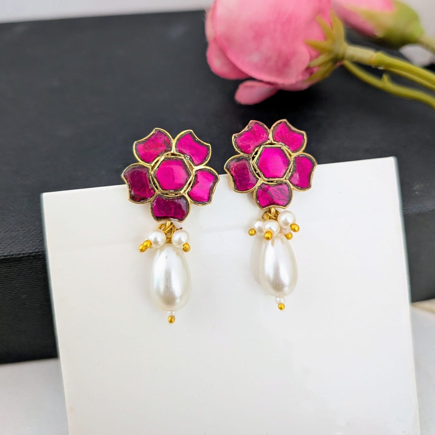 Floral Jadau kundan stud