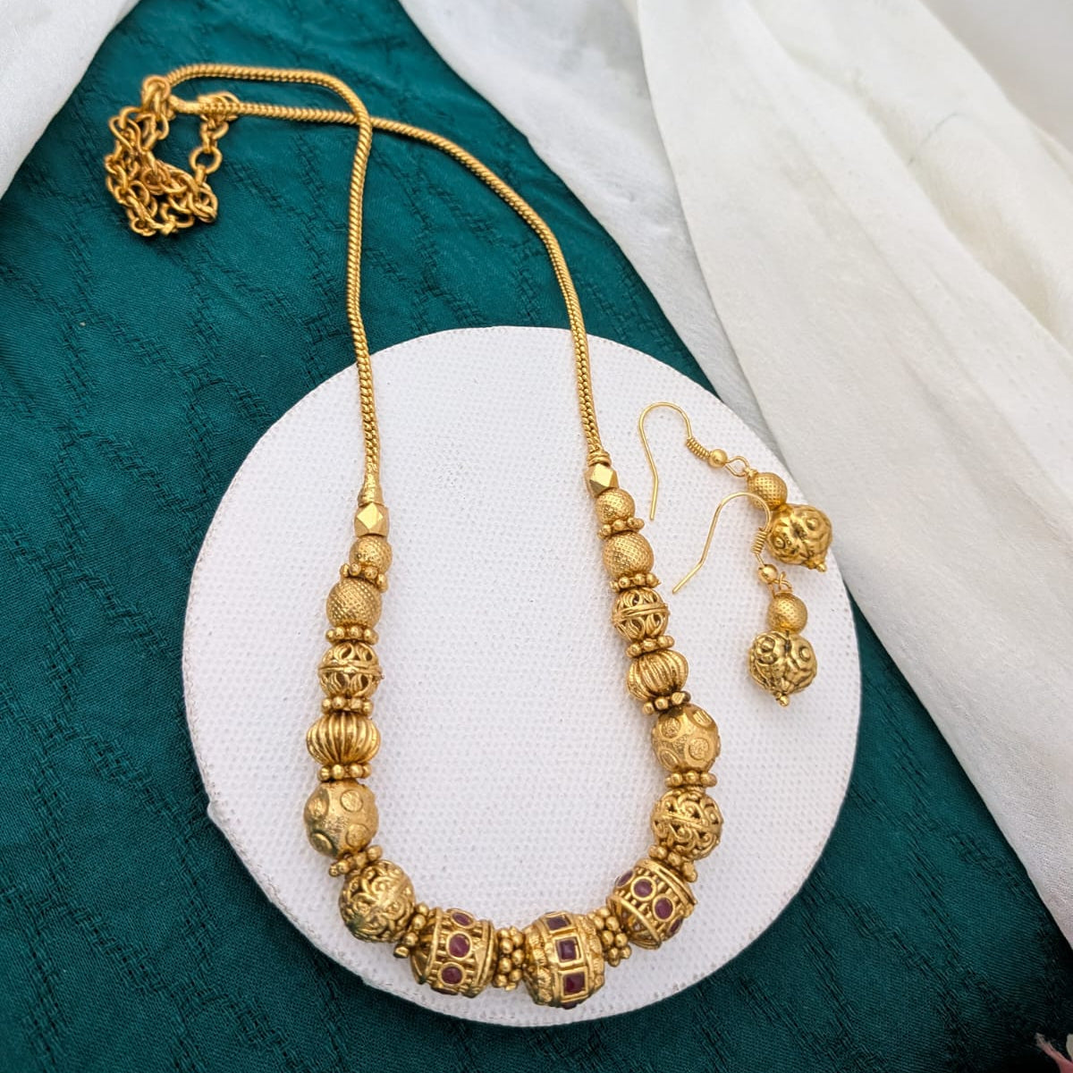 Golden ball beaded necklace