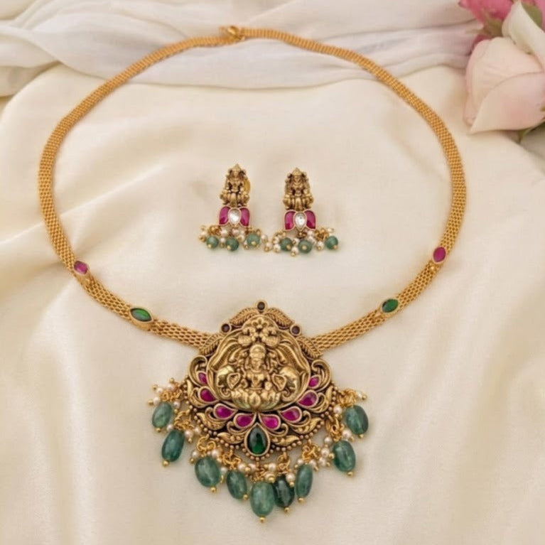 Jadau kundan lakshmi necklace set