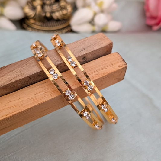 White stone sleek Kids-bangle