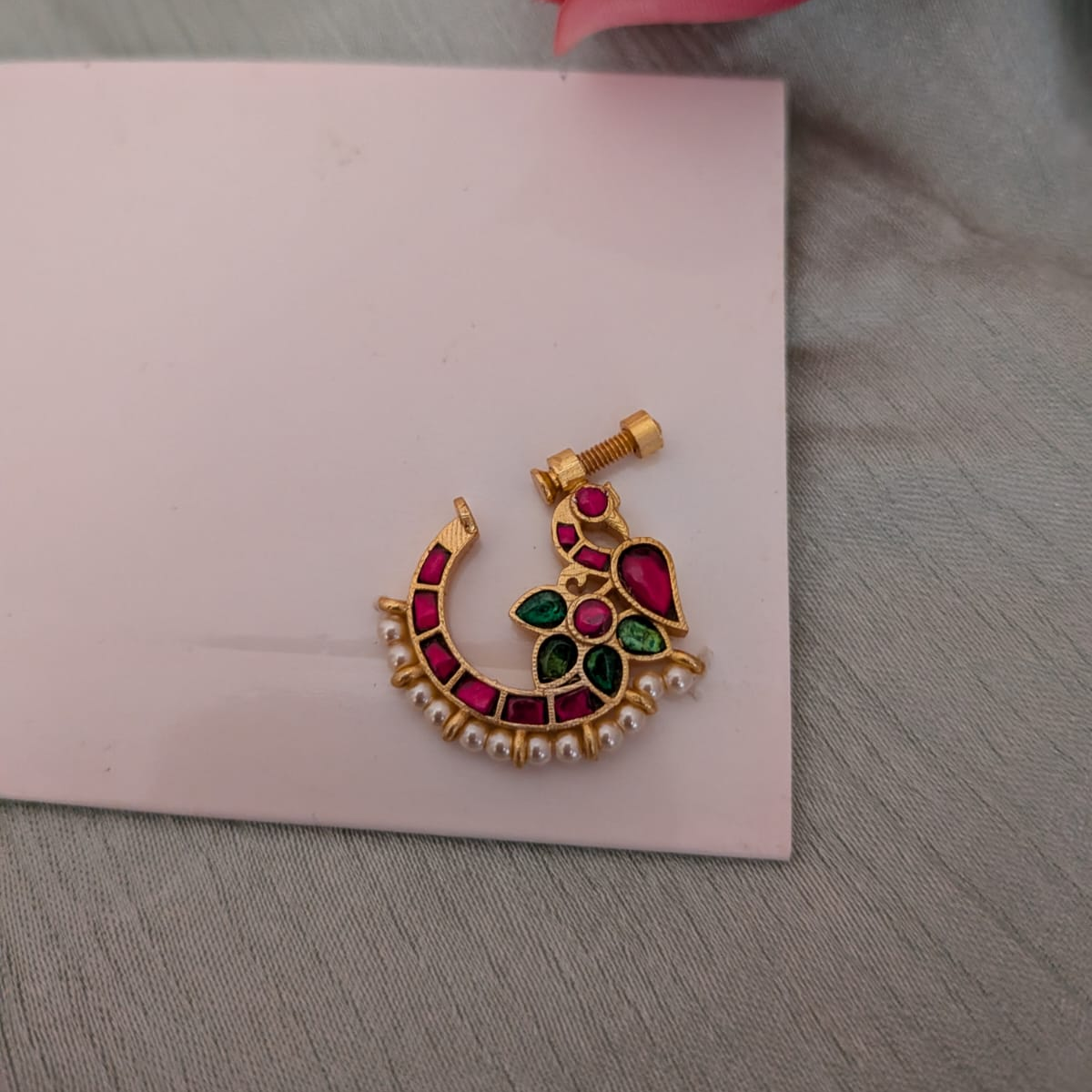 Jadau Kundan Peacock nosepin / Nath